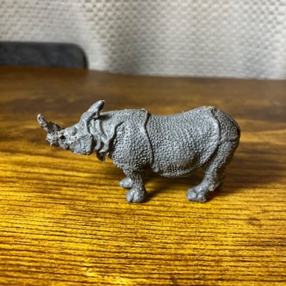 Vintage 1960's Zoo Animals Hippo & Rhino Figurine Toys Made‎ in Hong Kong 1.25" - Picture 4 of 6